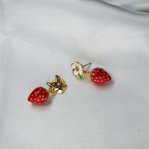 Kate Spade Picnic Perfect Strawberry Earrings (Includes Dust Bag) (NEW) - Picture 12 of 12